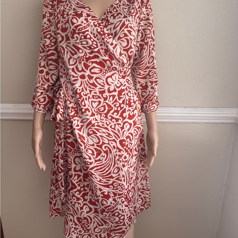 Antonio Melani Elegant Red and White Wrap Dress size 6 used - Picture 3 of 9